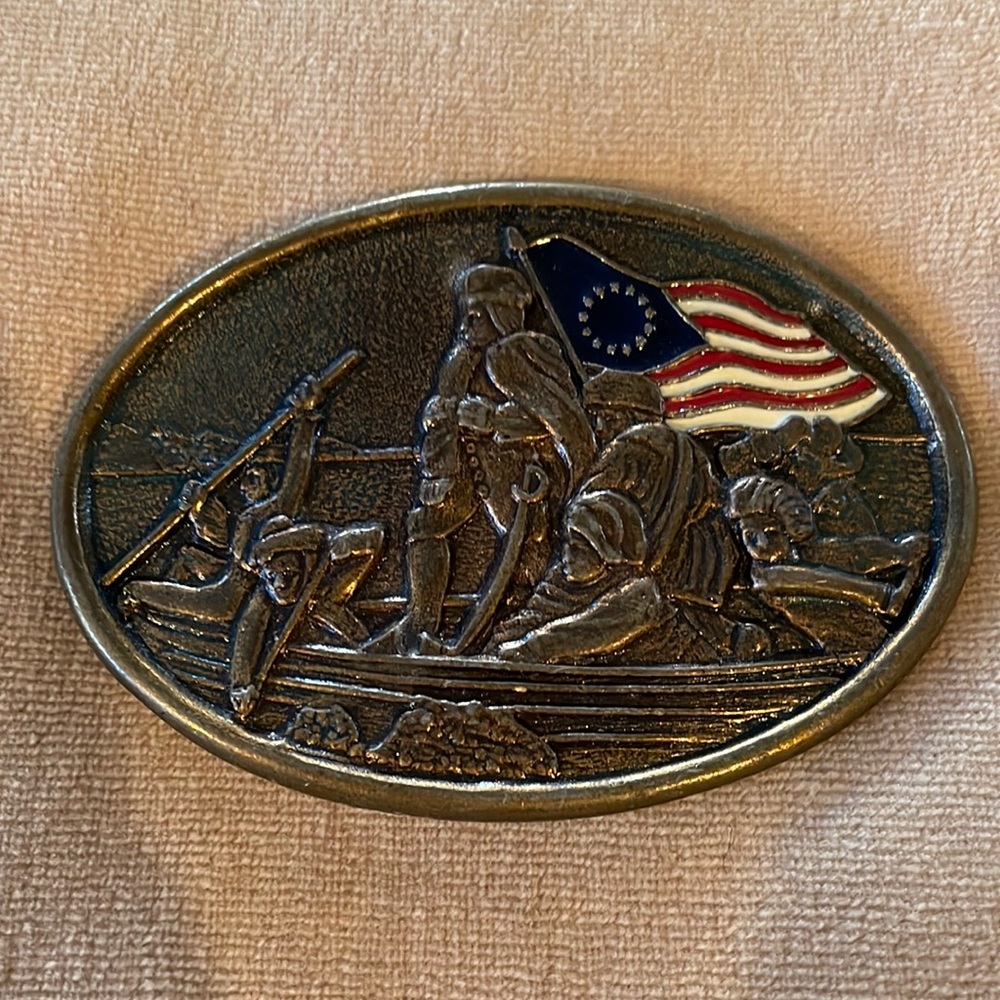 Vintage Brass & Enamel Oval Belt Buckle of Washington Crossing Delaware w. Flag